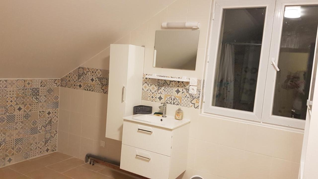 Sauvage Coloc Supergite Spacieux Proche Toutes Commodites מראה חיצוני תמונה